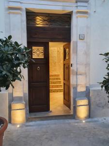 The facade or entrance of Casa Fabio