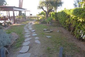 Zahrada ubytování APARTAMENTO A 1ª LINEA DE MAR, VILAFORTUNY