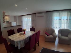 Χώρος καθιστικού στο Apartment Zlatko +8 φωτογραφίες