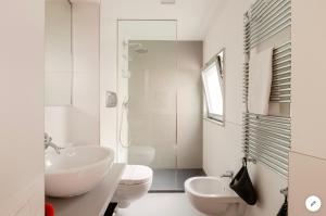 Kúpeľňa v ubytovaní Bijoux Luxury Apartment in Old Town