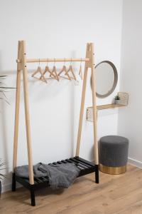 Galeriebild der Unterkunft Apartments Left & Right with jacuzzi, 4 stars in Makarska