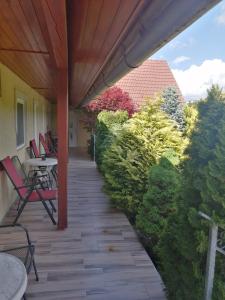 Balkón nebo terasa v ubytování Tünde Apartman