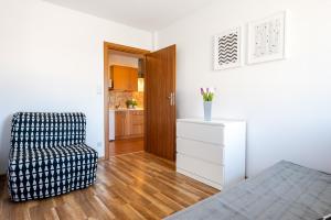 Część wypoczynkowa w obiekcie Apartamenty Plazowa