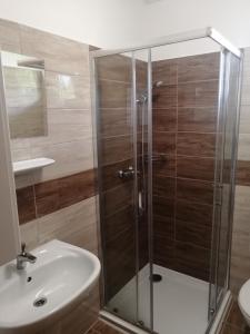 Koupelna v ubytování Tünde Apartman
