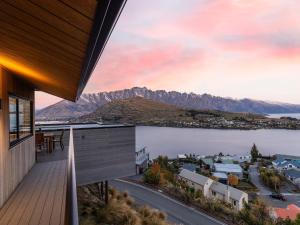 Gallery image of Classy Conifer by Relaxaway Holiday Homes in Queenstown