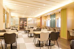 Χώρος καθιστικού στο Richmond Hotel Naha Kumoji
