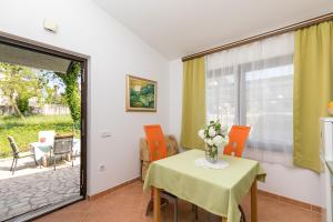 Zahrada ubytování Apartments Marija
