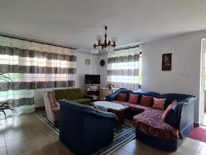 Posedenie v ubytovaní Gyöngyvirág Apartman Lenti