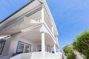 Zdjęcie z galerii obiektu MONKÓ VILLA MIERES w mieście Torremolinos