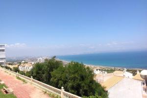 Fotografie z fotogalerie ubytování Bonito Piso frente al mar con piscina y parking v destinaci Gran Alacant