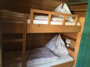 Appartement Sonnberg emeletes ágyai egy szobában
