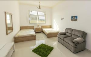 Posezení v ubytování Furnished Studio Apartments for rent in Dubai