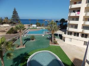 Gallery image of 1012 Los Cristianos front row sea, pool free WiFi in Arona