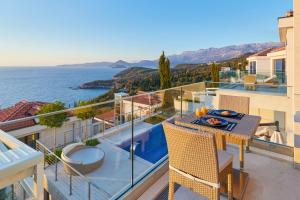 Foto de la galería de ĀNANTI Resort, Residences & Beach Club - The Leading Hotels of the World en Sveti Stefan