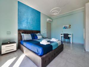 Posteľ alebo postele v izbe v ubytovaní Blue Sky Sorrento Apartment FREE PARKING