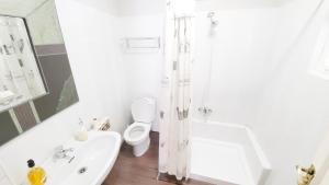 Fotografia z galérie ubytovania Hostal Martes Cáceres Plaza Mayor - Tercer piso SIN ascensor v destinácii Cáceres