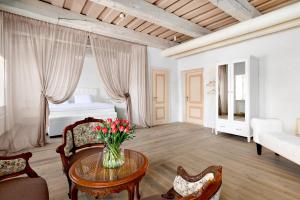 Gallery image of Nurmuižas viesnīca in Lauciene