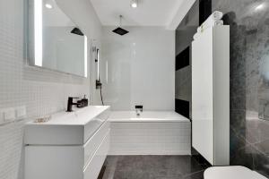 Kúpeľňa v ubytovaní Ocean Mint - Apartamenty przy plaży