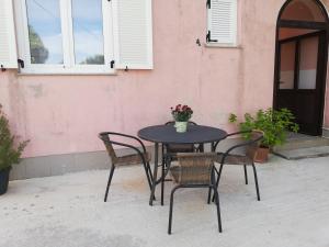 Patio nebo venkovní prostory v ubytování APARTMENT SANJA
