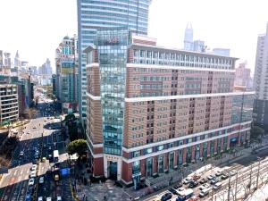 Gallery image of Green Court Residence City Center, Shanghai in Shanghai