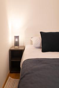 Posteľ alebo postele v izbe v ubytovaní Downtown apartment Danica
