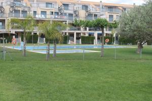 Bazén v ubytovaní Panorámica Golf San Jordi alebo v jeho blízkosti