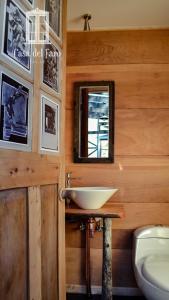 Bathroom sa Casa del Faro Chiloé