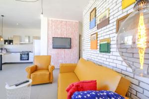 A kitchen or kitchenette at Essential suite