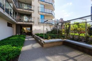 Zahrada ubytování Apartamenty Bliska Praga by Noclegi Renters