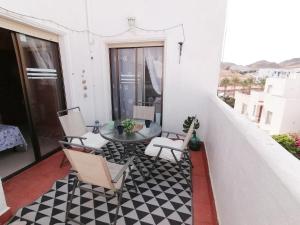 Балкон или терраса в Ático con encanto en Cabo de Gata. A 100m de la playa.