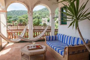 Balkón nebo terasa v ubytování B&B Can Casadella