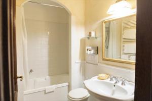 Koupelna v ubytování Hotel Clitunno