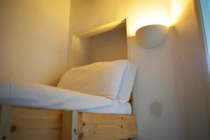 Säng eller sängar i ett rum på Loaf 1 at The Old Granary, Centre of Beverley