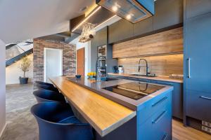 Photo de la galerie de l'établissement Infinity Sky Zlatibor, à Zlatibor 82 autres photos