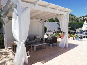 Zdjęcie z galerii obiektu Casa Ilusion w mieście Calpe