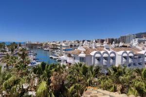Puerto Marina, Frontline apartment in Benalmadena, Malaga, La ...