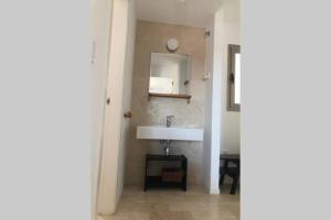 Mynd úr myndasafni af Apartamento con Piscina, Garaje y vistas al mar í Carboneras