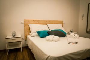 Gallery image of Hostly - Nicole Apartment Pontedera - 2BR in Full Center in Pontedera +8 photos