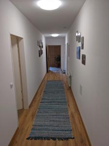 Fotografie z fotogalerie ubytování Ferienwohnung MonSevi v destinaci Wackersberg
