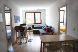 Posedenie v ubytovaní VACARE - Apartamento 3 habitaciones, Capricho en el centro de Santander!