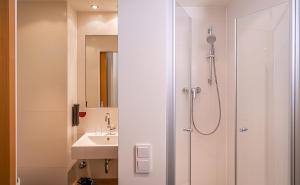 Kylpyhuone majoituspaikassa Hotel Stachus