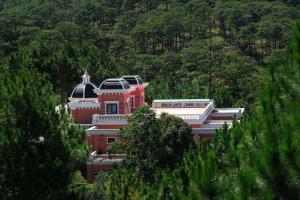 Gallery image of Dalat Edensee Lake Resort & Spa in Da Lat