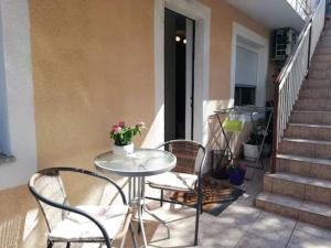 Балкон или терраса в Apartment Vrančić