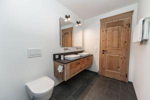 Koupelna v ubytování Hotel Steinbock