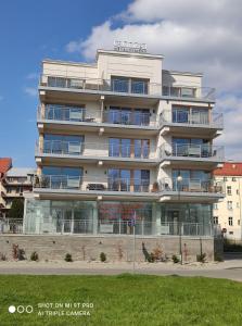 Budova, v ktorej sa apartmán nachádza