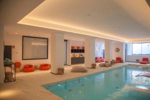 Basen w obiekcie Stic Urban Hotel & SPA lub w pobliżu
