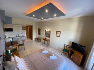 Kuchyňa alebo kuchynka v ubytovaní Thrassa Hotel