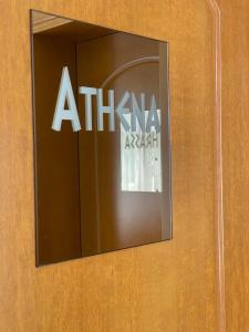 Certifikát, ocenenie alebo iný dokument vystavený v ubytovaní Thrassa Hotel