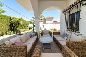 VB Velázquez 5BDR Independent Villa, Benalmádena – Updated ...