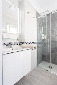 Ένα μπάνιο στο Home2Book Sea Front Las Teresitas Beach 2